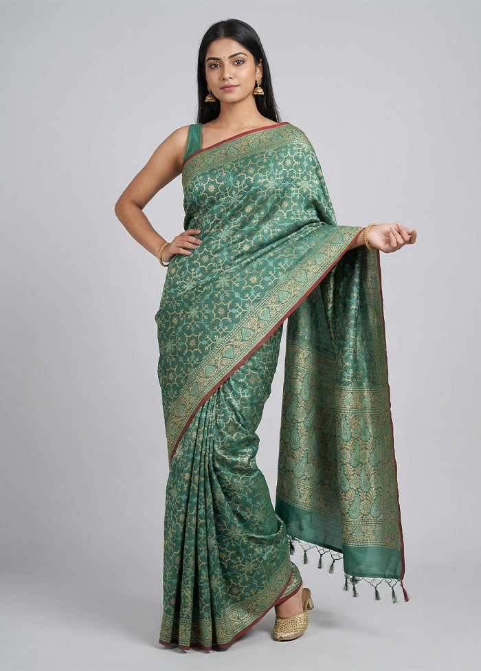 Green Kora Silk Saree With Blouse Piece