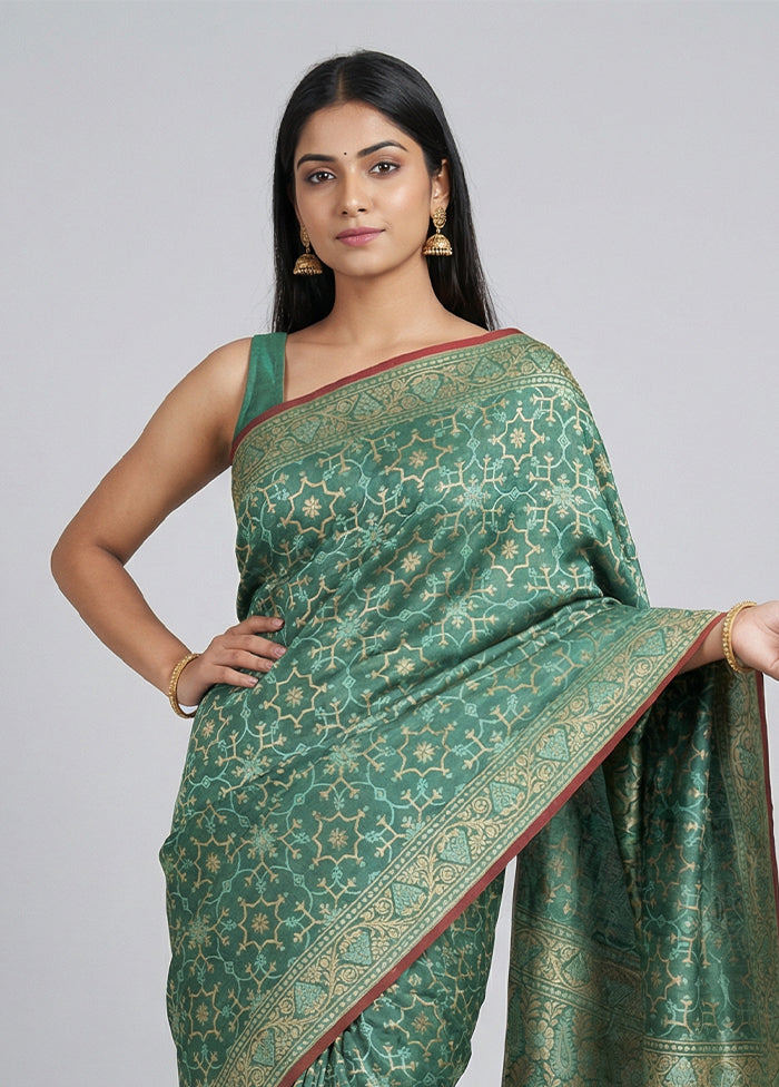 Green Kora Silk Saree With Blouse Piece