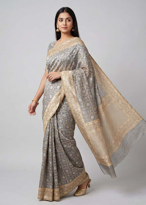 Grey Kora Silk Saree With Blouse Piece