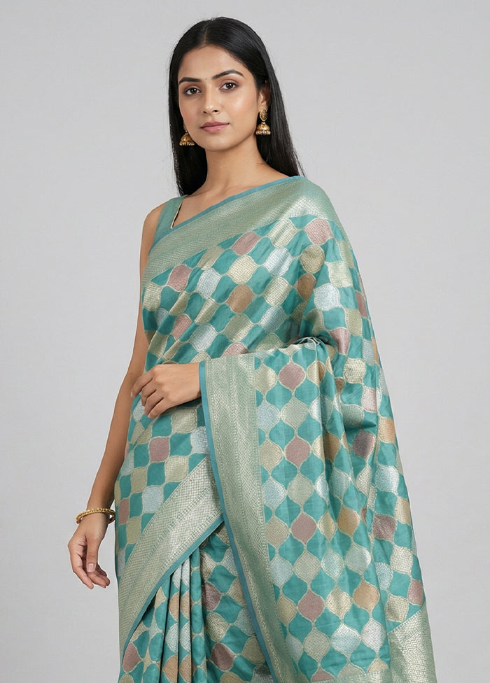 Green Kora Silk Saree With Blouse Piece