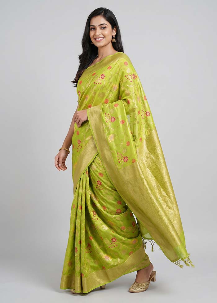 Green Dupion Silk Saree With Blouse Piece