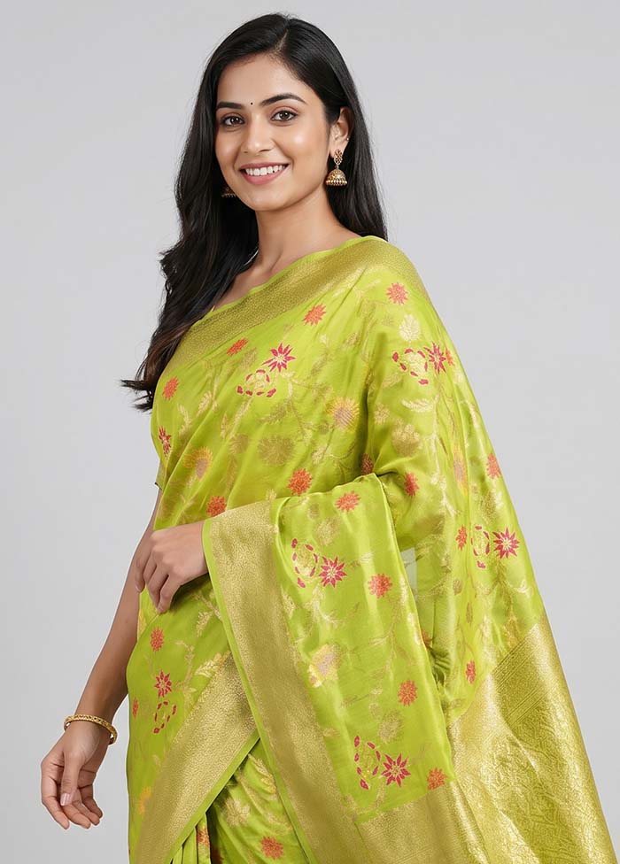Green Dupion Silk Saree With Blouse Piece