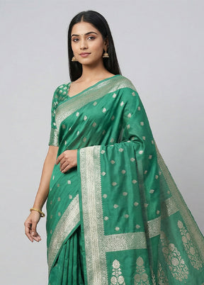 Green Dupion Silk Saree With Blouse Piece
