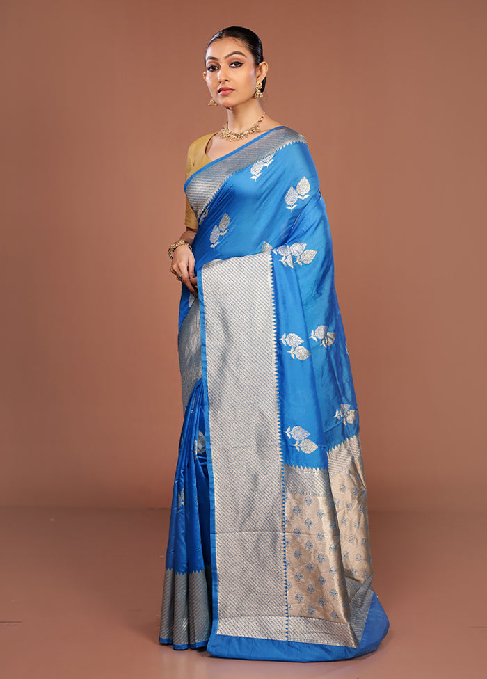 Blue Dupion Silk Saree With Blouse Piece