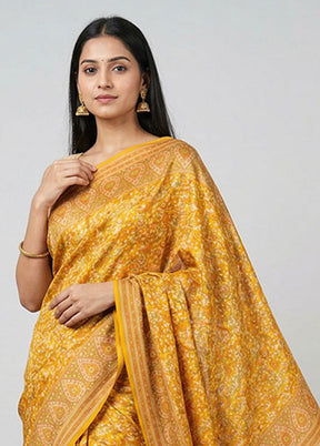 Yellow Handloom Jamewar Pure Silk Saree With Blouse Piece