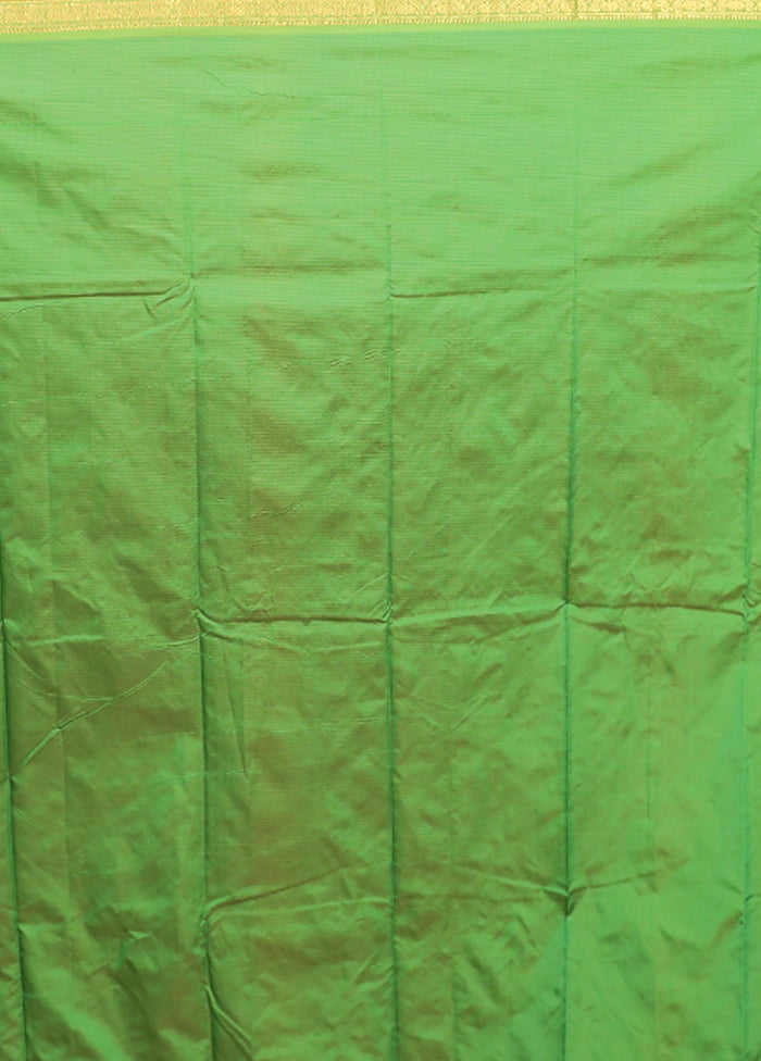 Green Kanjivaram Silk Saree With Blouse Piece