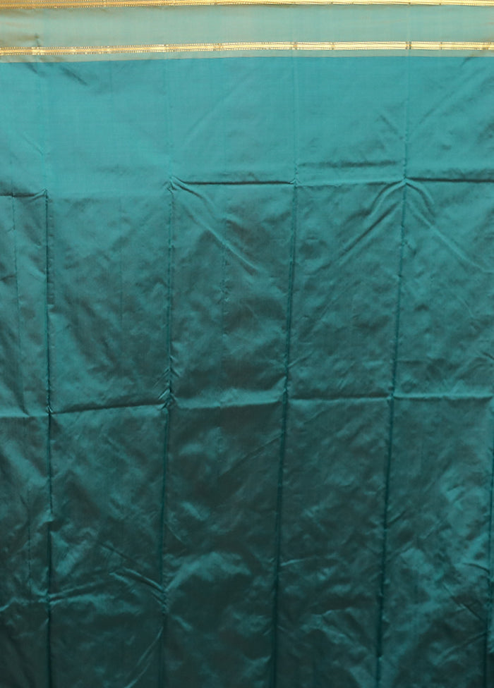 Green Kanjivaram Silk Saree With Blouse Piece