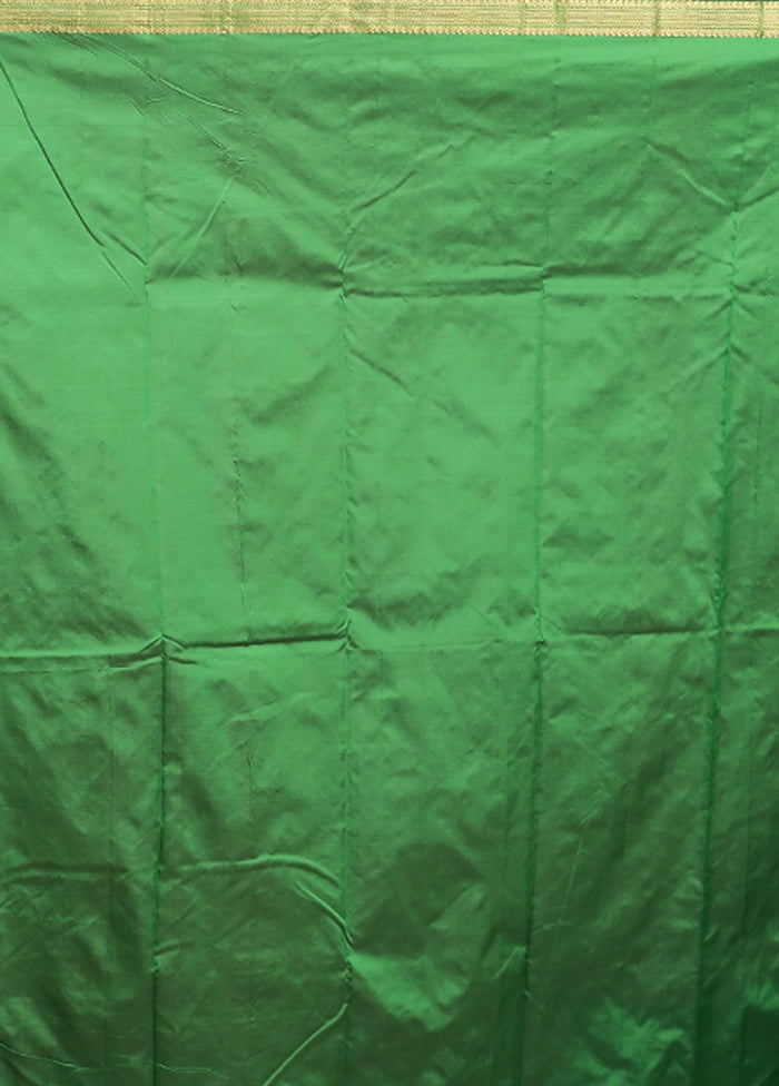 Green Kanjivaram Silk Saree With Blouse Piece