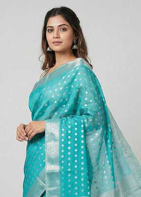 Green Handloom Dupion Silk Saree With Blouse Piece