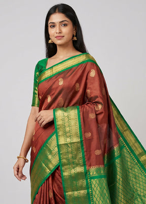 Maroon Gadwal Silk Saree Without Blouse Piece