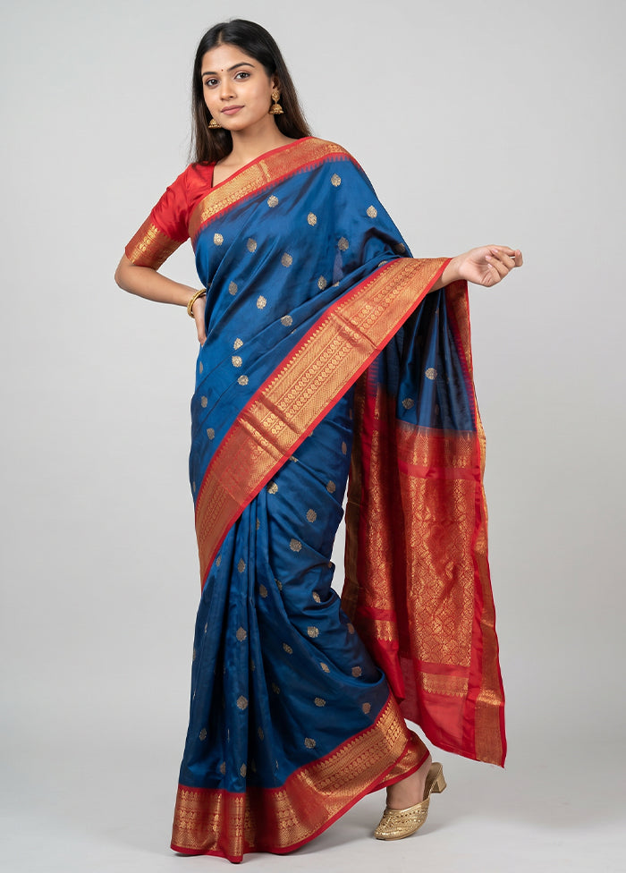 Blue Gadwal Silk Saree Without Blouse Piece