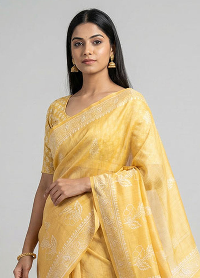 Yellow Printed Silk Saree Without Blouse Piece