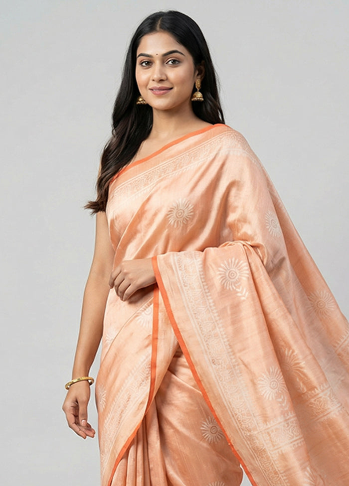Peach Printed Silk Saree Without Blouse Piece