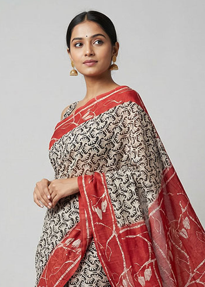 Red Printed Silk Saree Without Blouse Piece
