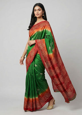 Green Printed Silk Saree Without Blouse Piece