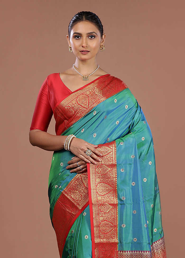 Green Handloom Kanjivaram Pure Silk Saree With Blouse Piece