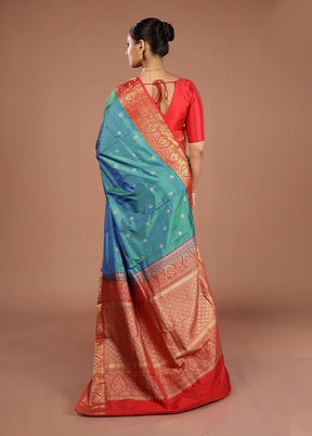 Green Handloom Kanjivaram Pure Silk Saree With Blouse Piece