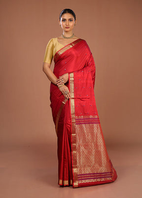 Red Kanjivaram Silk Saree With Blouse Piece