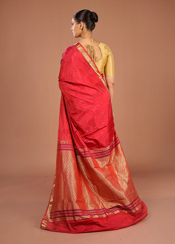 Red Kanjivaram Silk Saree With Blouse Piece