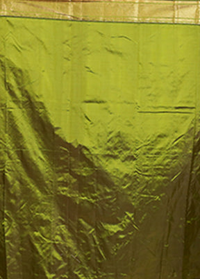 Green Handloom Kanjivaram Pure Silk Saree With Blouse Piece