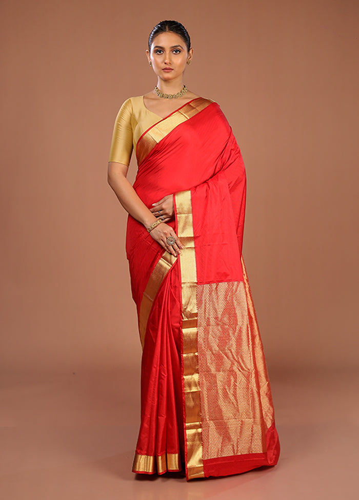 Red Kanjivaram Silk Saree With Blouse Piece