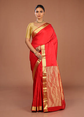Red Kanjivaram Silk Saree With Blouse Piece