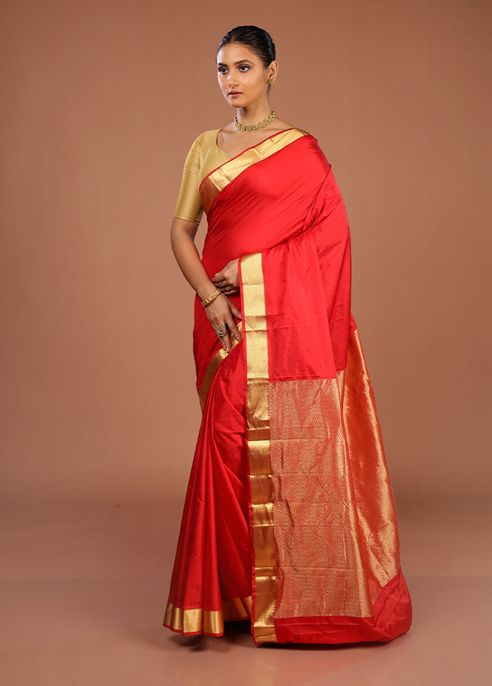 Red Kanjivaram Silk Saree With Blouse Piece
