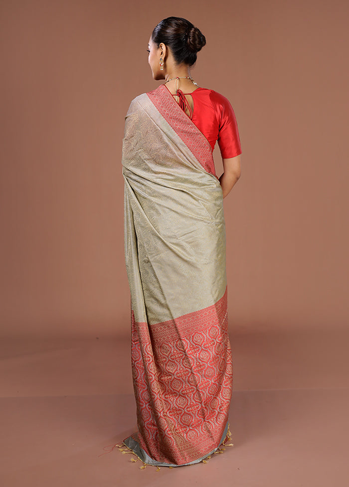 Cream Kanjivaram Silk Saree With Blouse Piece