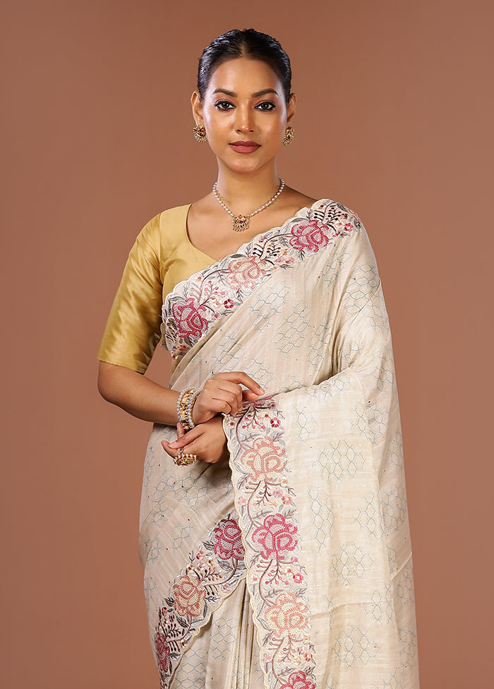 Cream Tussar Silk Saree With Blouse Piece