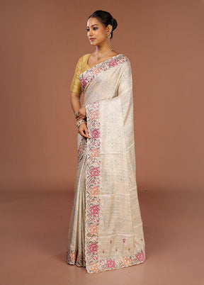 Cream Tussar Silk Saree With Blouse Piece