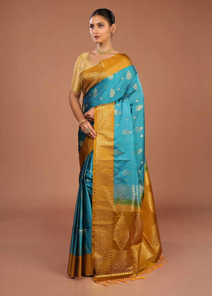 Blue Kanjivaram Silk Saree With Blouse Piece