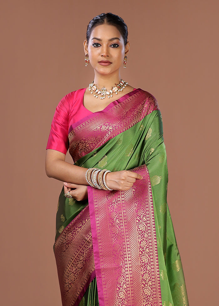 Green Kanjivaram Silk Saree With Blouse Piece