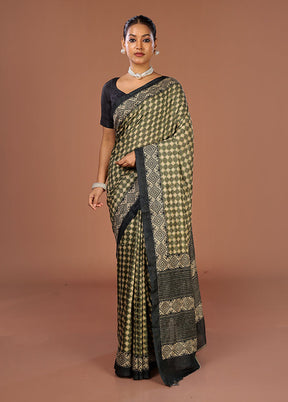 Cream Tussar Silk Saree With Blouse Piece