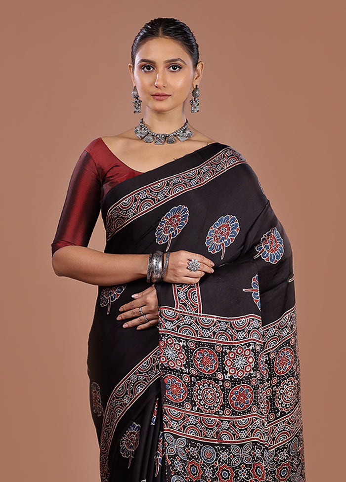 Black Printed Pure Silk Saree Without Blouse Piece