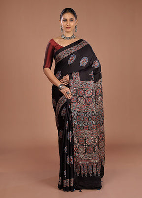 Black Printed Pure Silk Saree Without Blouse Piece