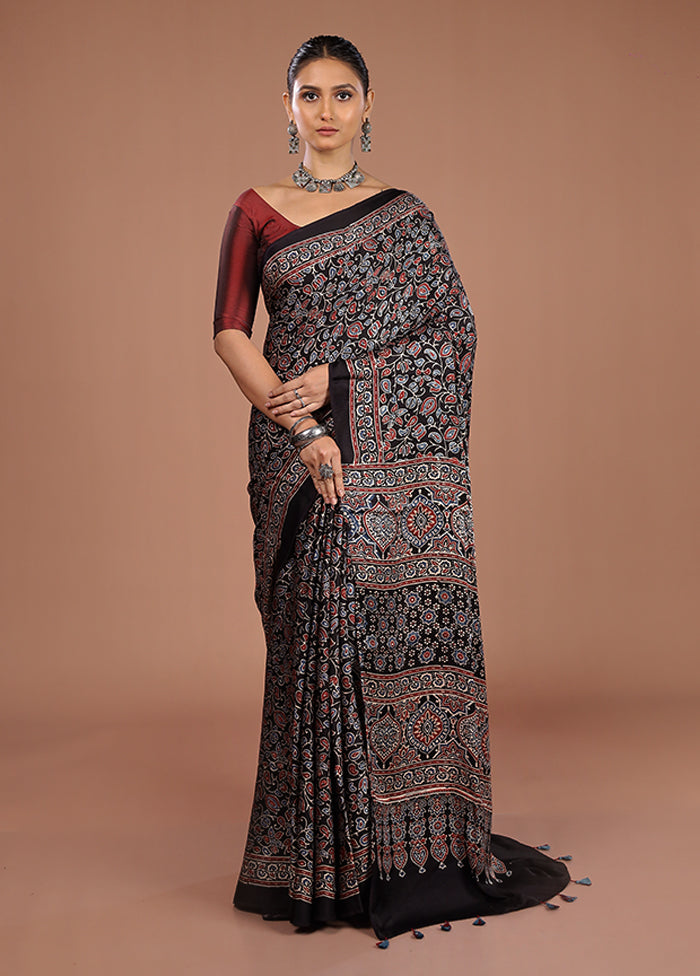 Black Printed Pure Silk Saree Without Blouse Piece