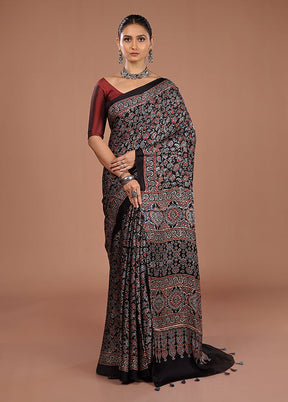 Black Printed Pure Silk Saree Without Blouse Piece