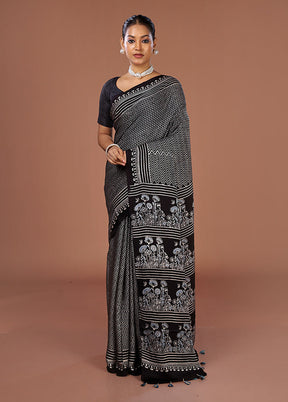 Black Printed Pure Silk Saree Without Blouse Piece