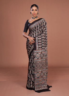 Black Printed Pure Silk Saree Without Blouse Piece