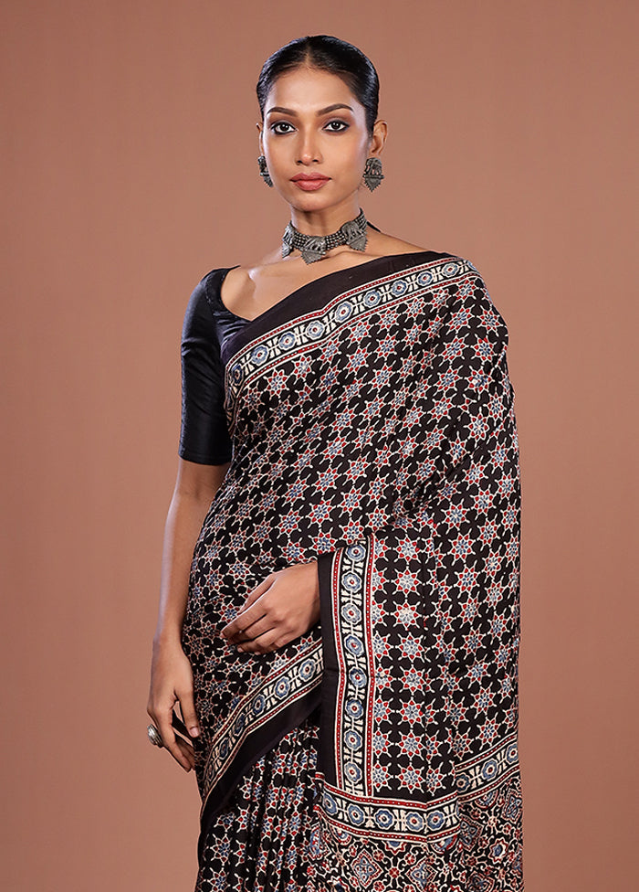 Black Printed Pure Silk Saree Without Blouse Piece