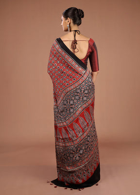 Maroon Printed Pure Silk Saree Without Blouse Piece