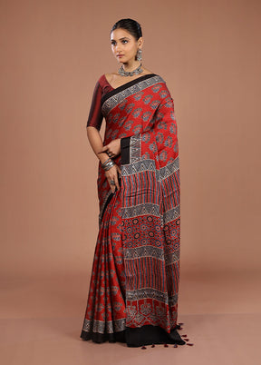 Maroon Printed Pure Silk Saree Without Blouse Piece