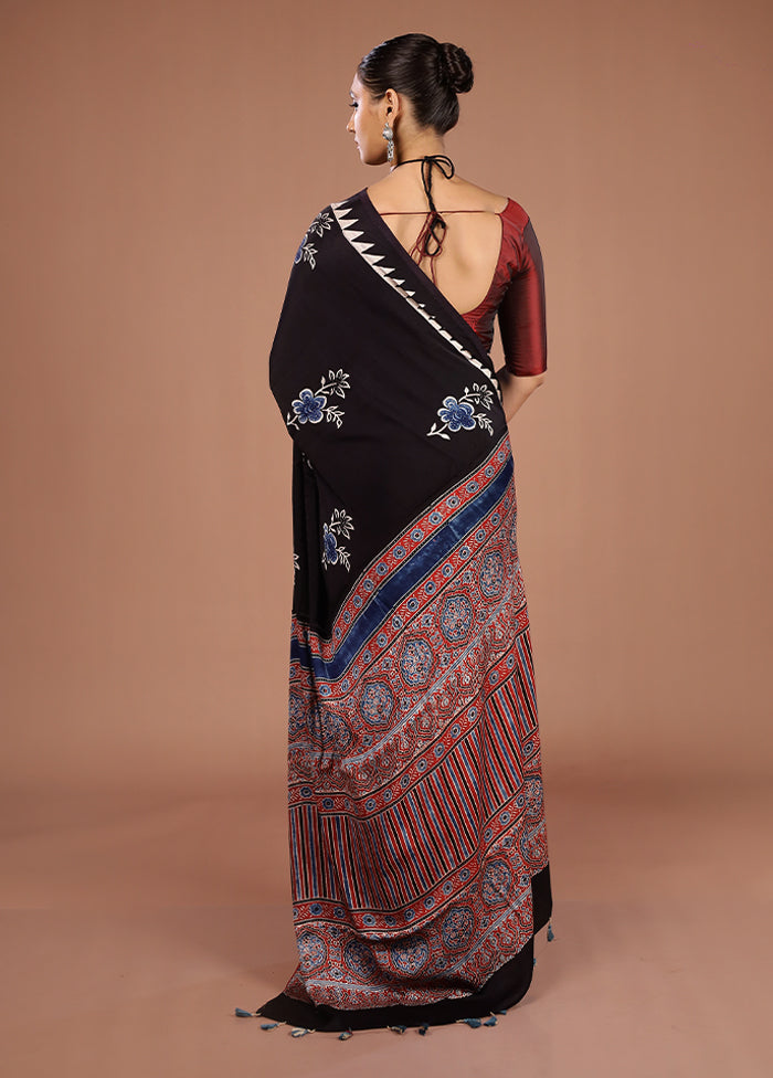 Maroon Printed Pure Silk Saree Without Blouse Piece