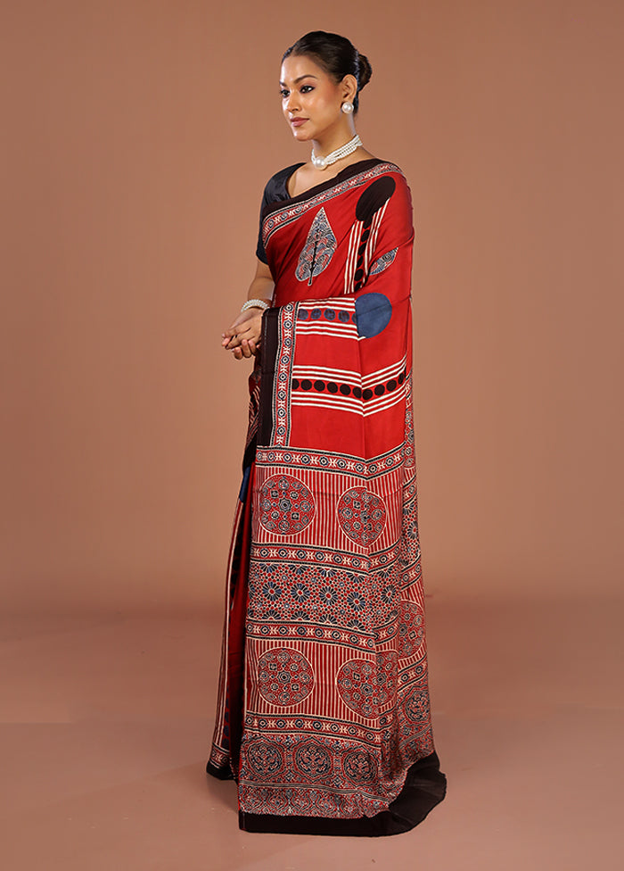 Maroon Printed Pure Silk Saree Without Blouse Piece