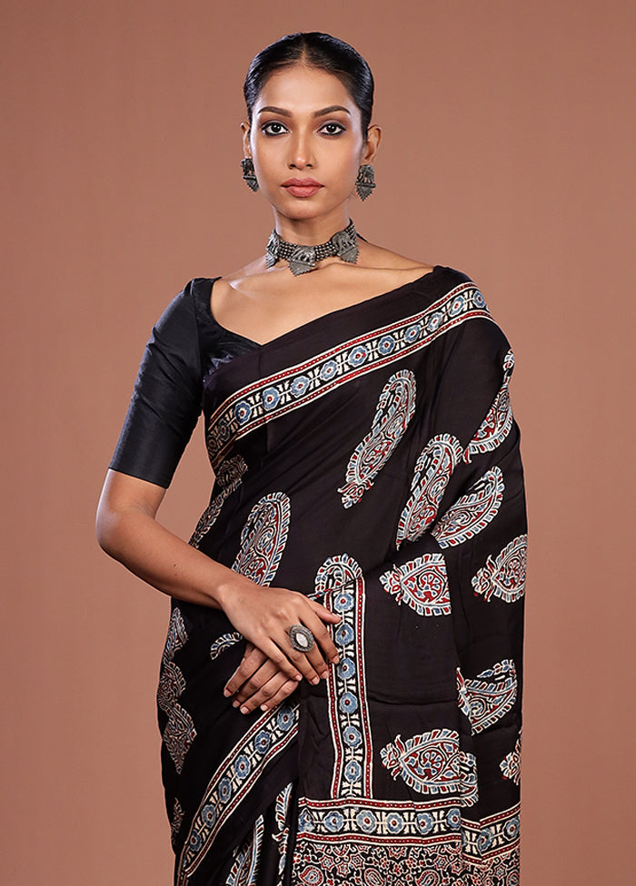 Black Printed Pure Silk Saree Without Blouse Piece