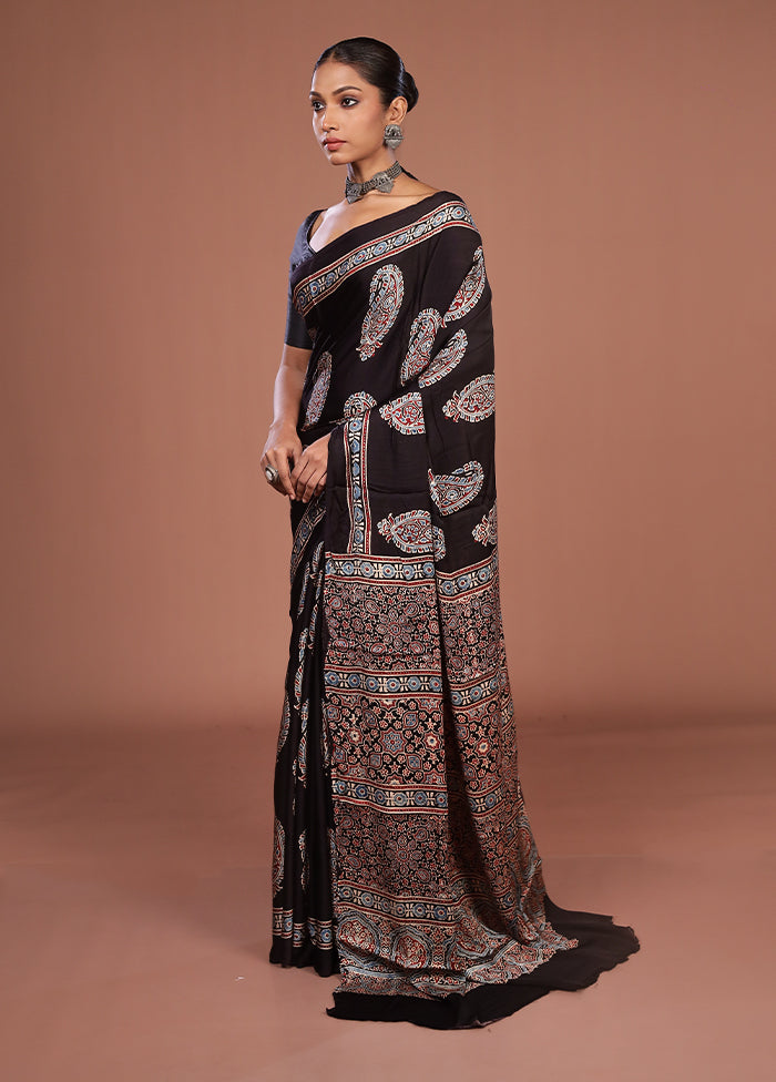 Black Printed Pure Silk Saree Without Blouse Piece
