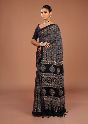 Black Printed Pure Silk Saree Without Blouse Piece