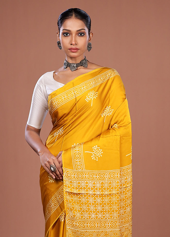 Yellow Printed Pure Silk Saree Without Blouse Piece