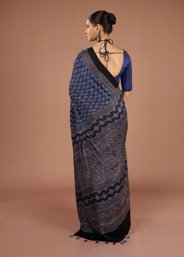 Blue Printed Pure Silk Saree Without Blouse Piece