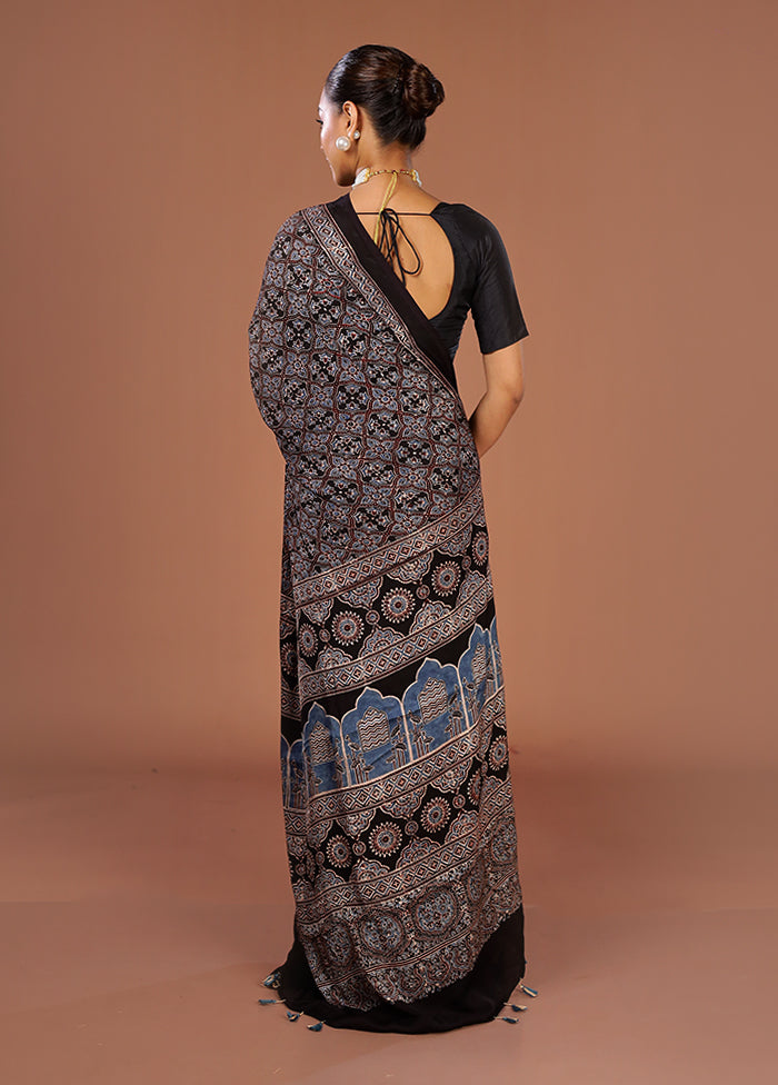 Black Printed Pure Silk Saree Without Blouse Piece
